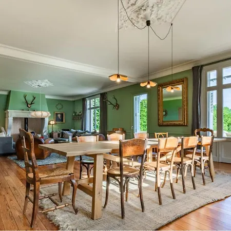 Manoir De Valmont - Court De Tennis Holiday home *