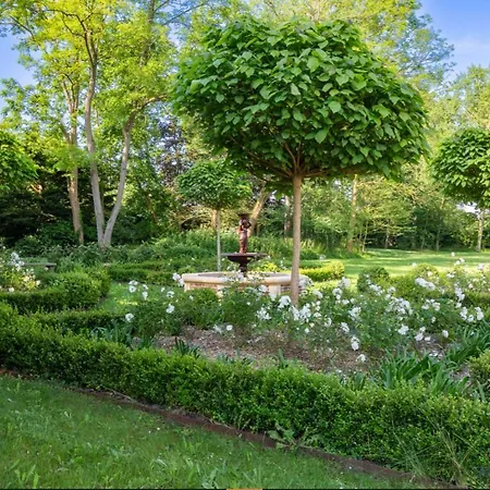 Holiday home Manoir De Valmont - Court De Tennis *