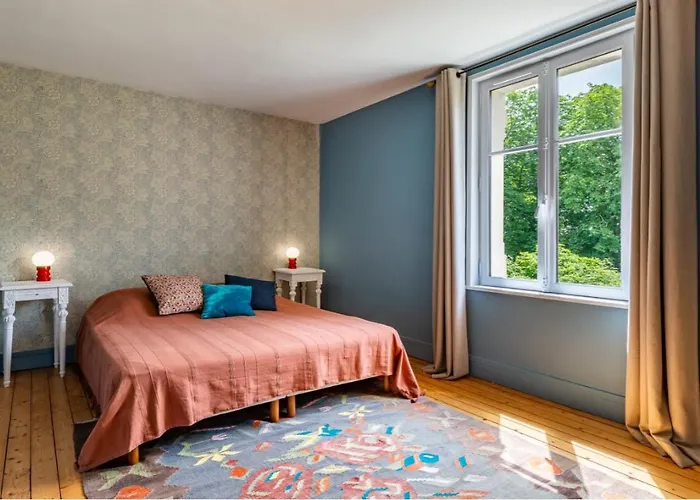 Manoir De Valmont - Court De Tennis * Hotot-en-Auge